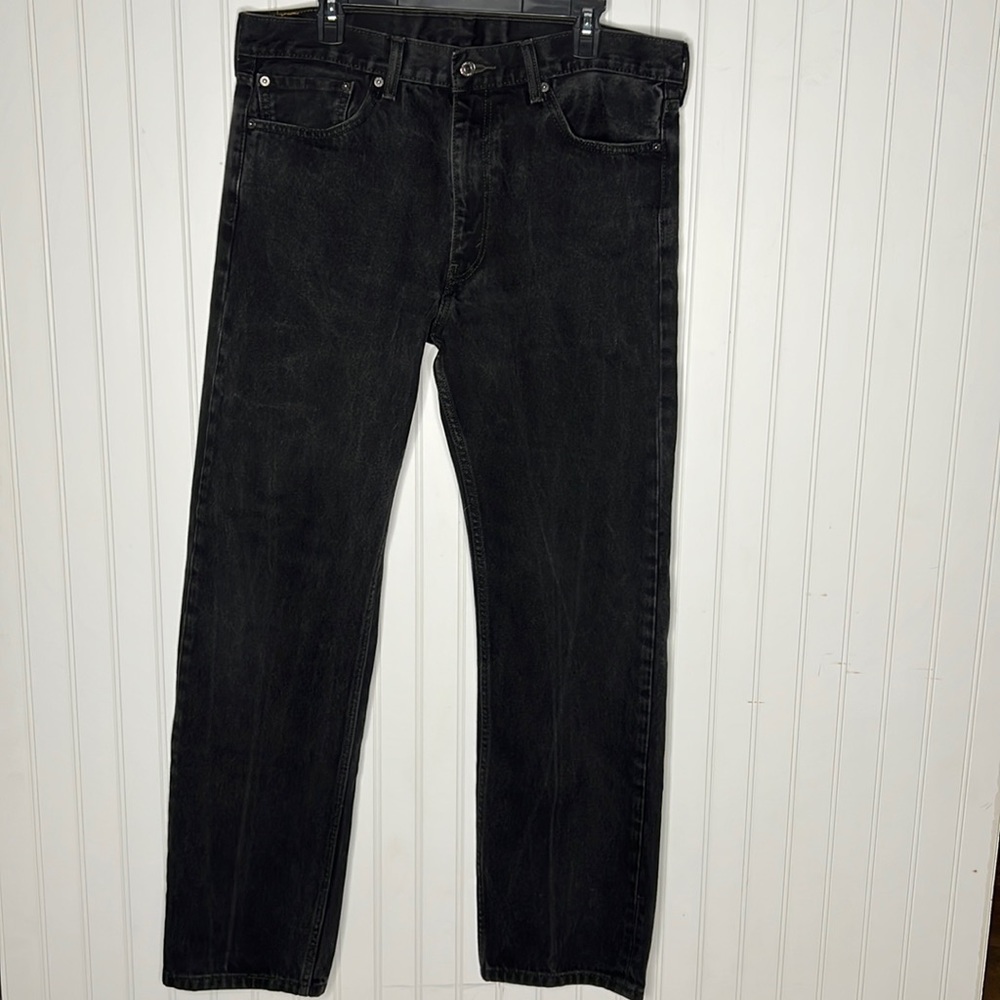 - Levi's 505 Black Size 38X34